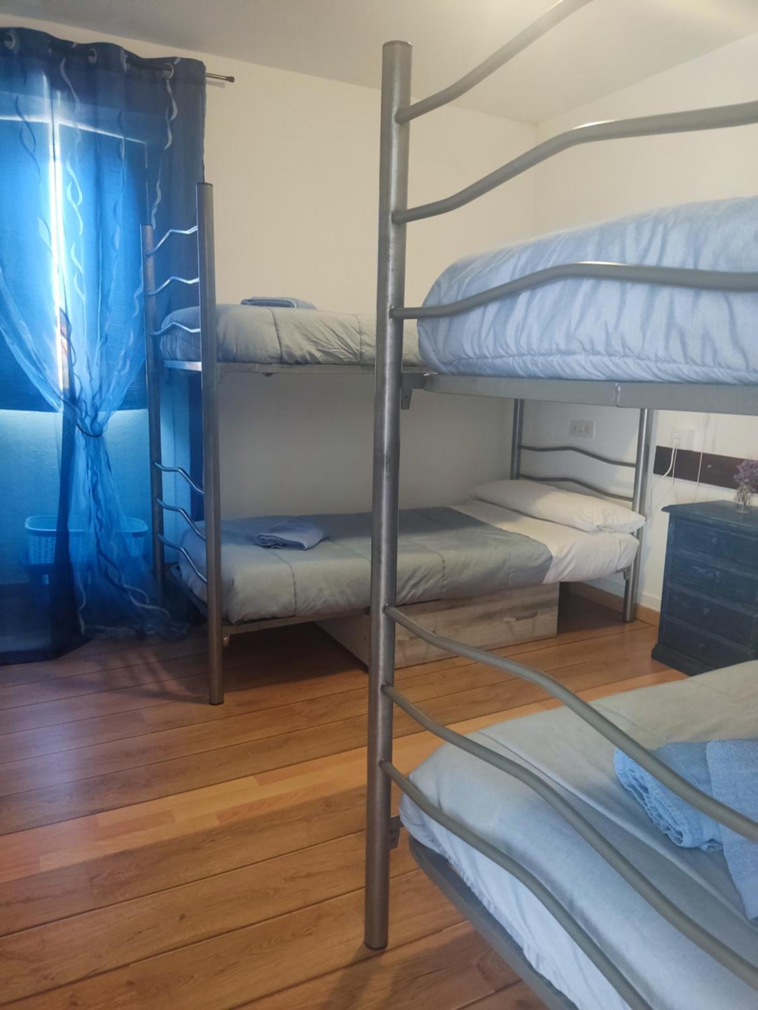 Albergue Vintecatro Caldas de Reis Kültér fotó