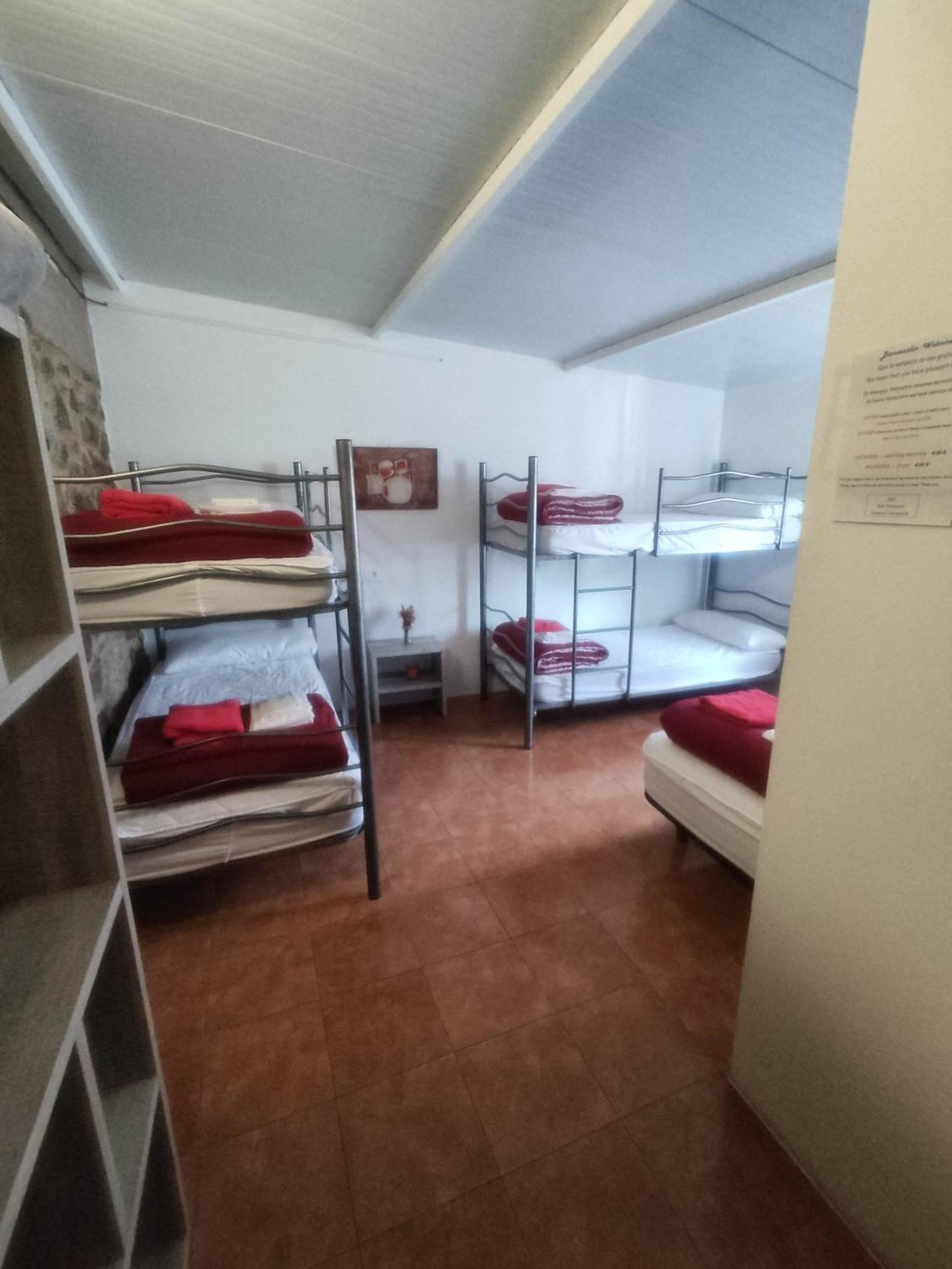 Albergue Vintecatro Caldas de Reis Kültér fotó