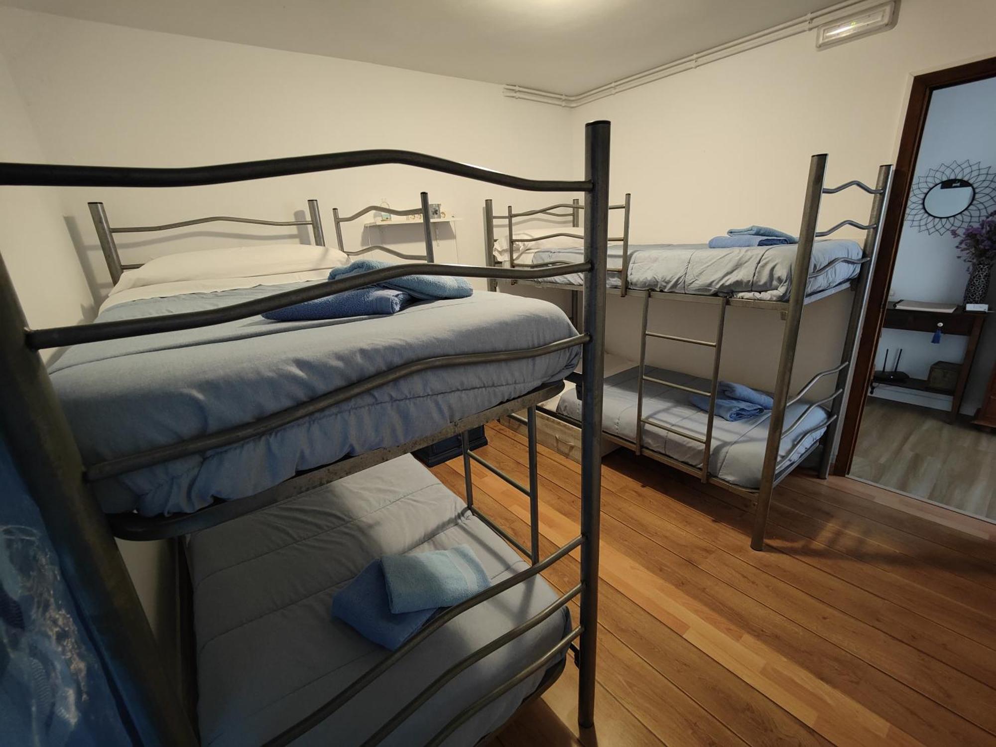 Albergue Vintecatro Caldas de Reis Kültér fotó